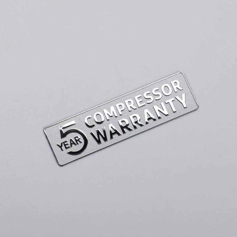 โลโก้โครเมียมไฟฟ้าโลหะ Electroplating Label พร้อมพื้นหลังพื้นผิว